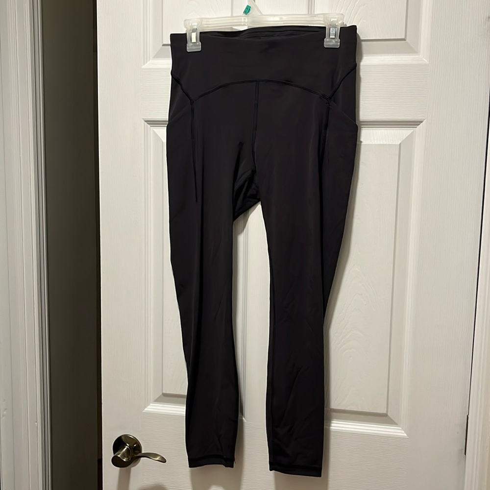 Lululemon leggings with pockets